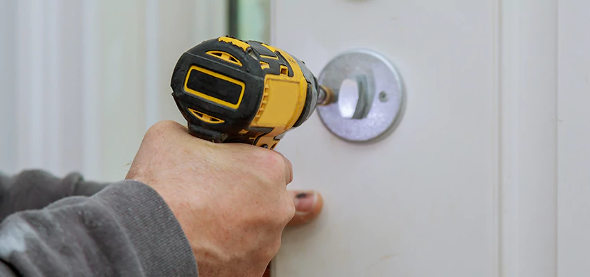 Street Locksmith For Smart Lock Repair in Ridgecrest, CA